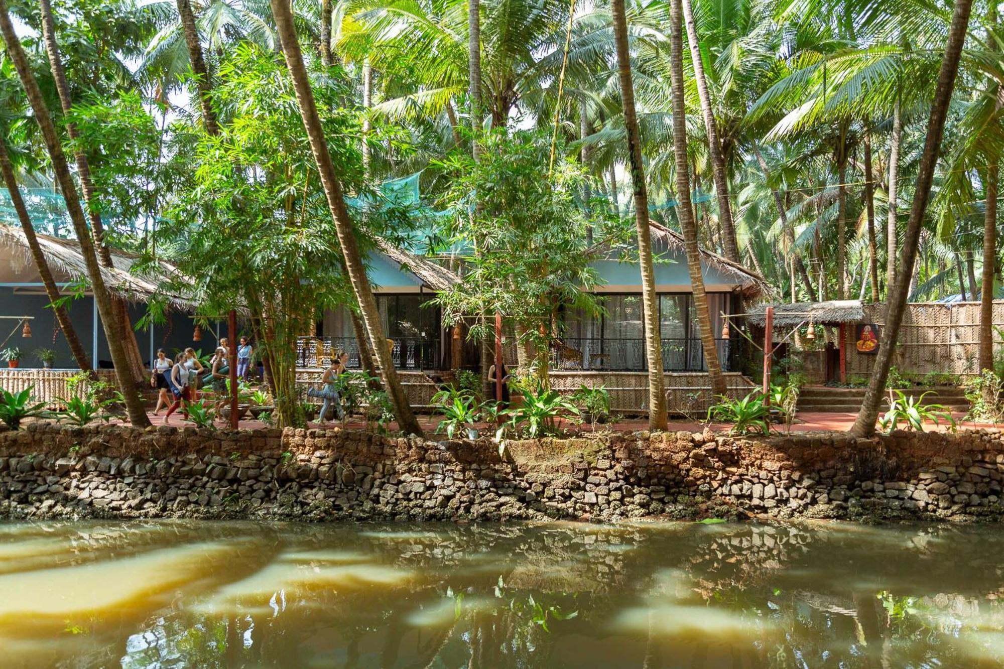 Palm Trees Ayurvedic Heritage Patnem Beach Екстериор снимка
