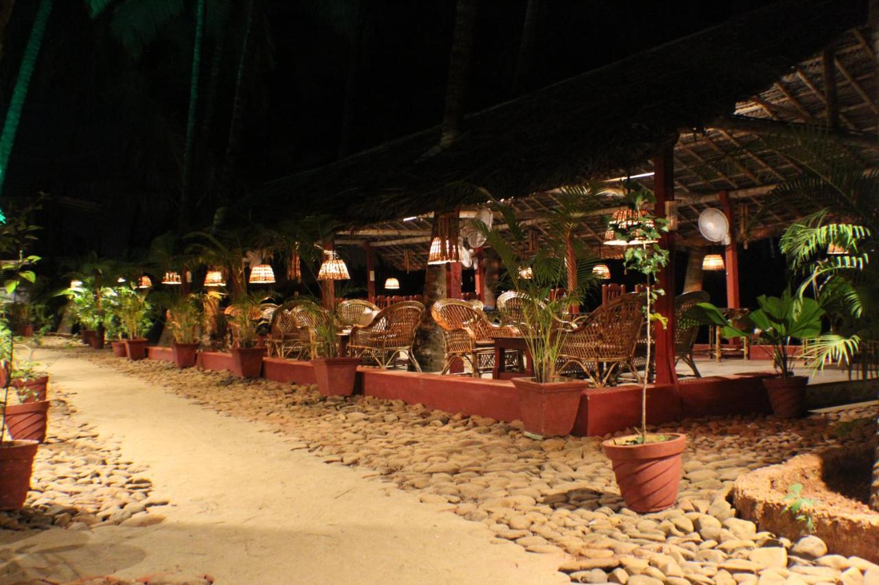 Palm Trees Ayurvedic Heritage Patnem Beach Екстериор снимка