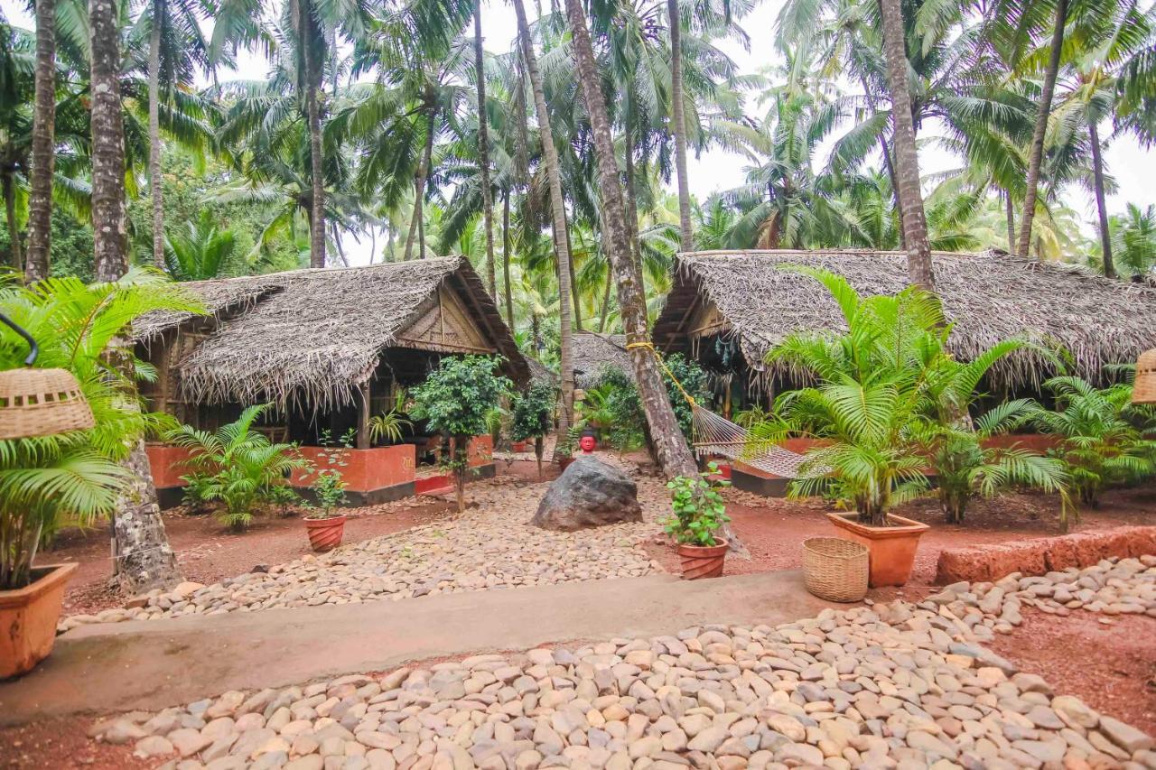 Palm Trees Ayurvedic Heritage Patnem Beach Екстериор снимка