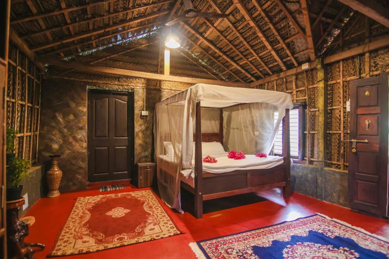 Palm Trees Ayurvedic Heritage Patnem Beach Екстериор снимка